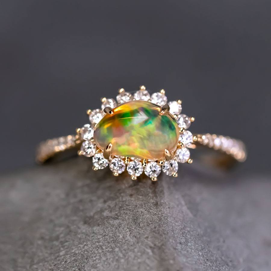 Exquisite Fire Opal Halo Diamond Engagement Ring 18K Gold The Wind