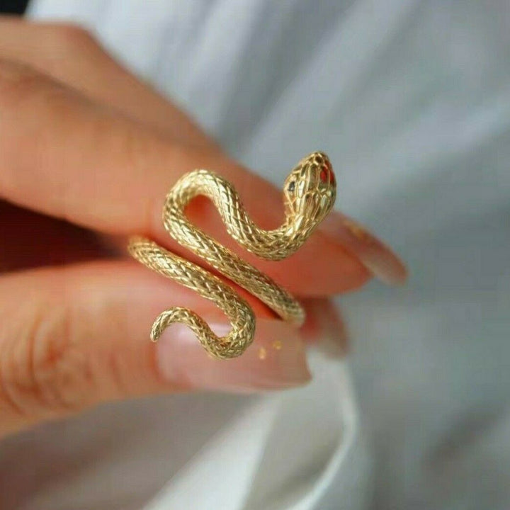 Snake Design Black Diamond Ring 18K Yellow Gold Viper Ring-4