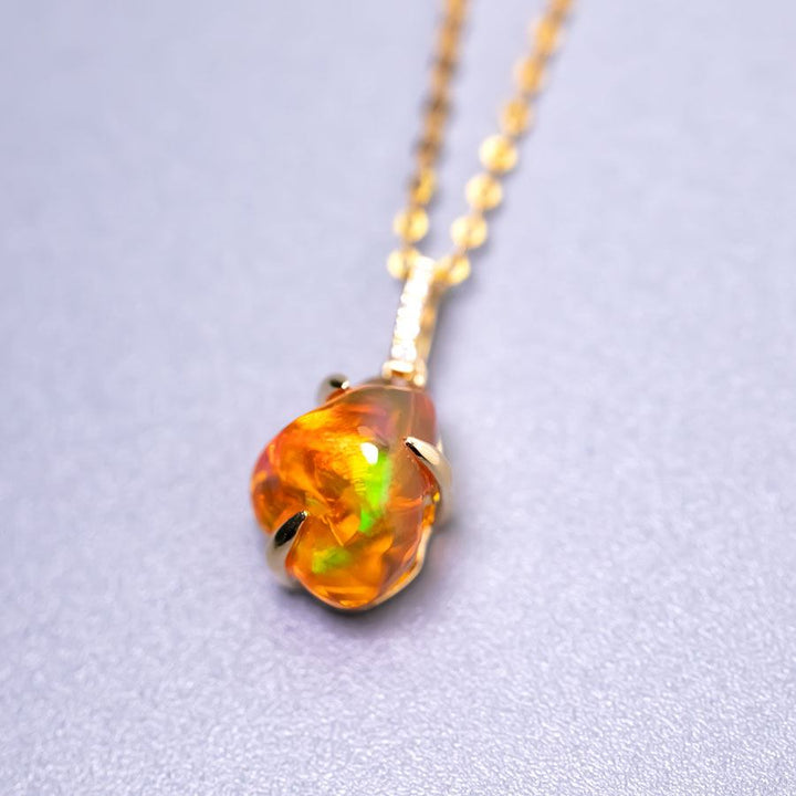 1.84 ct Fire Opal & Diamond Necklace