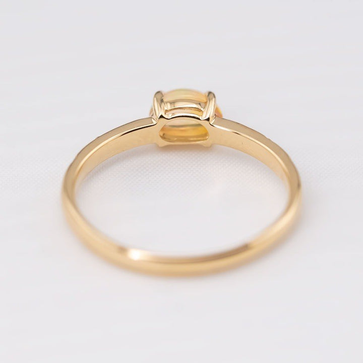 Exquisite Engagement Ring Fire Opal and Diamonds