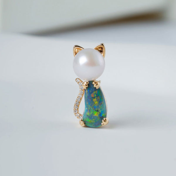 Akoya Pearl Cat Pendant