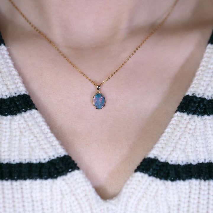Minimal Style Oval Doublet Opal Necklace
