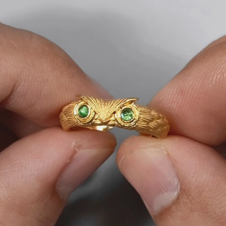 Owl Emerald Ring
