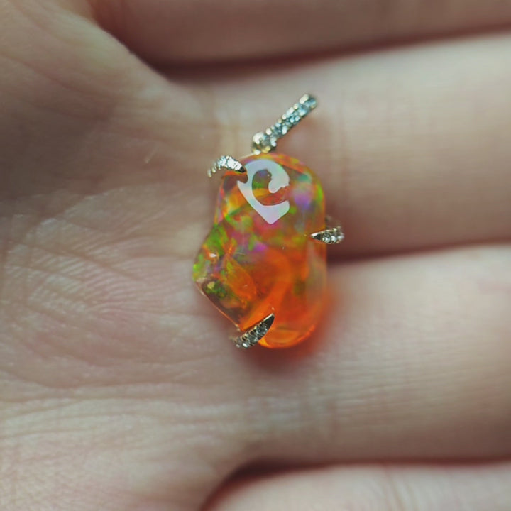 3.6ct Mexican Fire Opal & Diamond Pendant Necklace 14K Yellow Gold