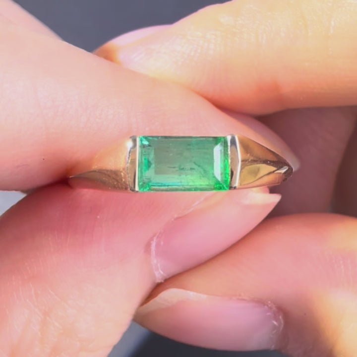 Minimalist Green Emerald Ring 14K Yellow Gold Band